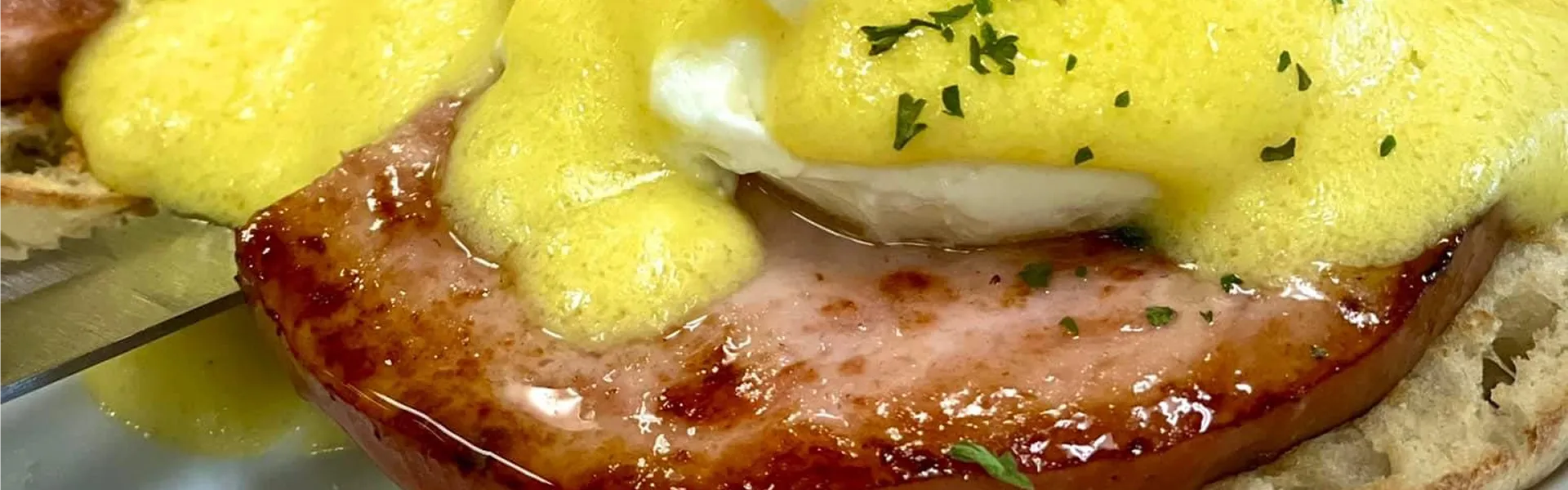 vibrant outdoor food festival