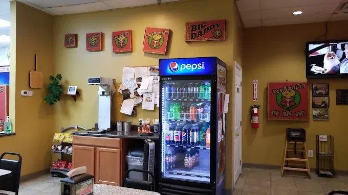 Fox’s Pizza Den